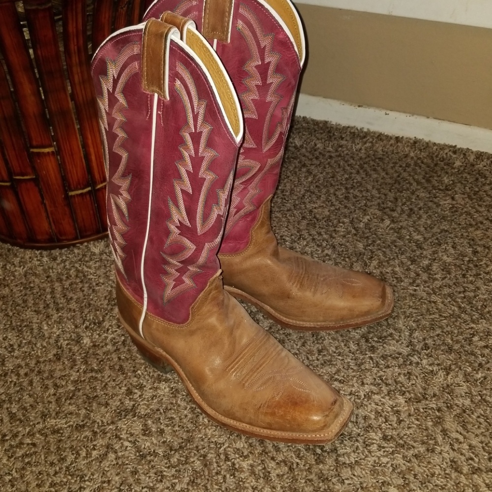 Justin's Cowgirl Boots
